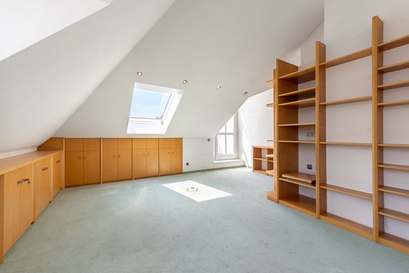 Flexibel nutzbares Dachstudio