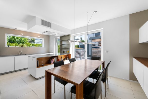 Wohnküche mit Essplatz