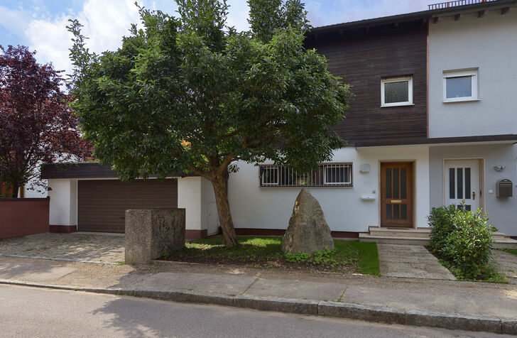 Vorderansicht Haus