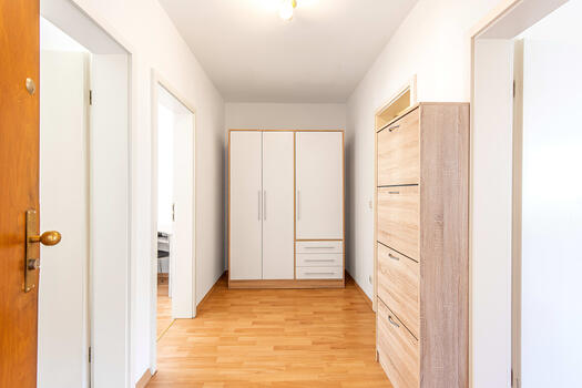 Entrance area - hallway