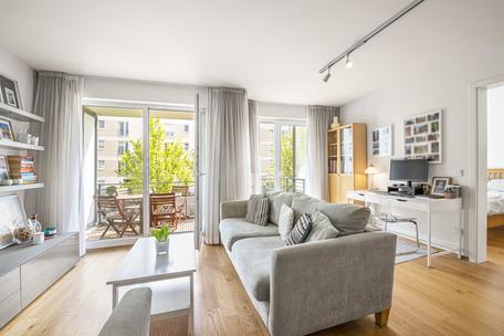 Helle 2-Zimmer-Wohnung mit Südbalkon in grüner Lage
