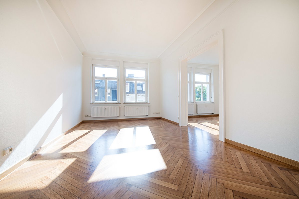 Light filled dining room