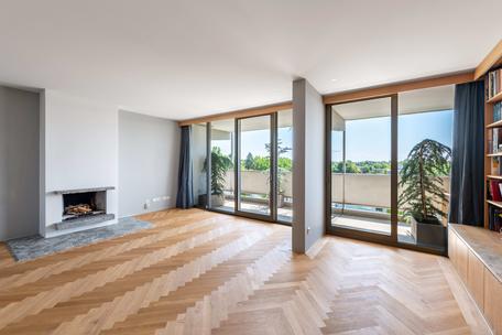 Helle 3-Zimmer-Wohnung mit idealem Schnitt, Kamin und Alpenblick