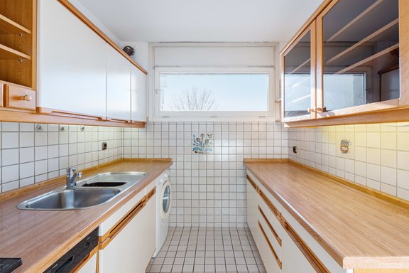 Funktional geschnittene Küche