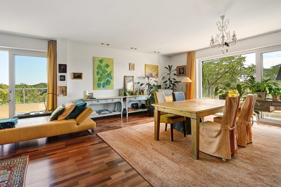 Wohnen/Essen mit Traumblick