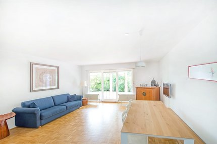 Living area with open kitchen