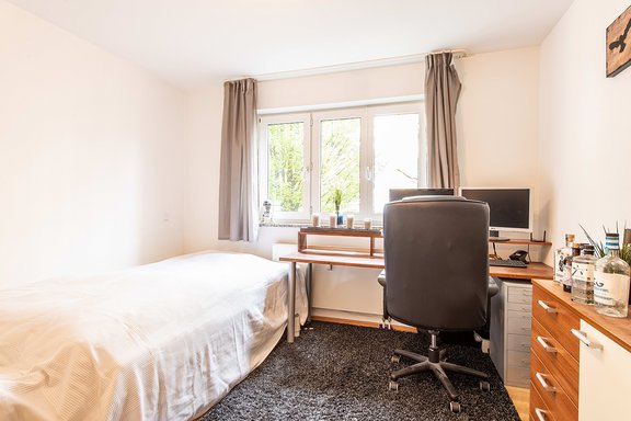 Arbeits- oder Gästezimmer