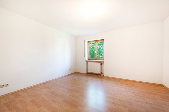 Room 2 for individual use