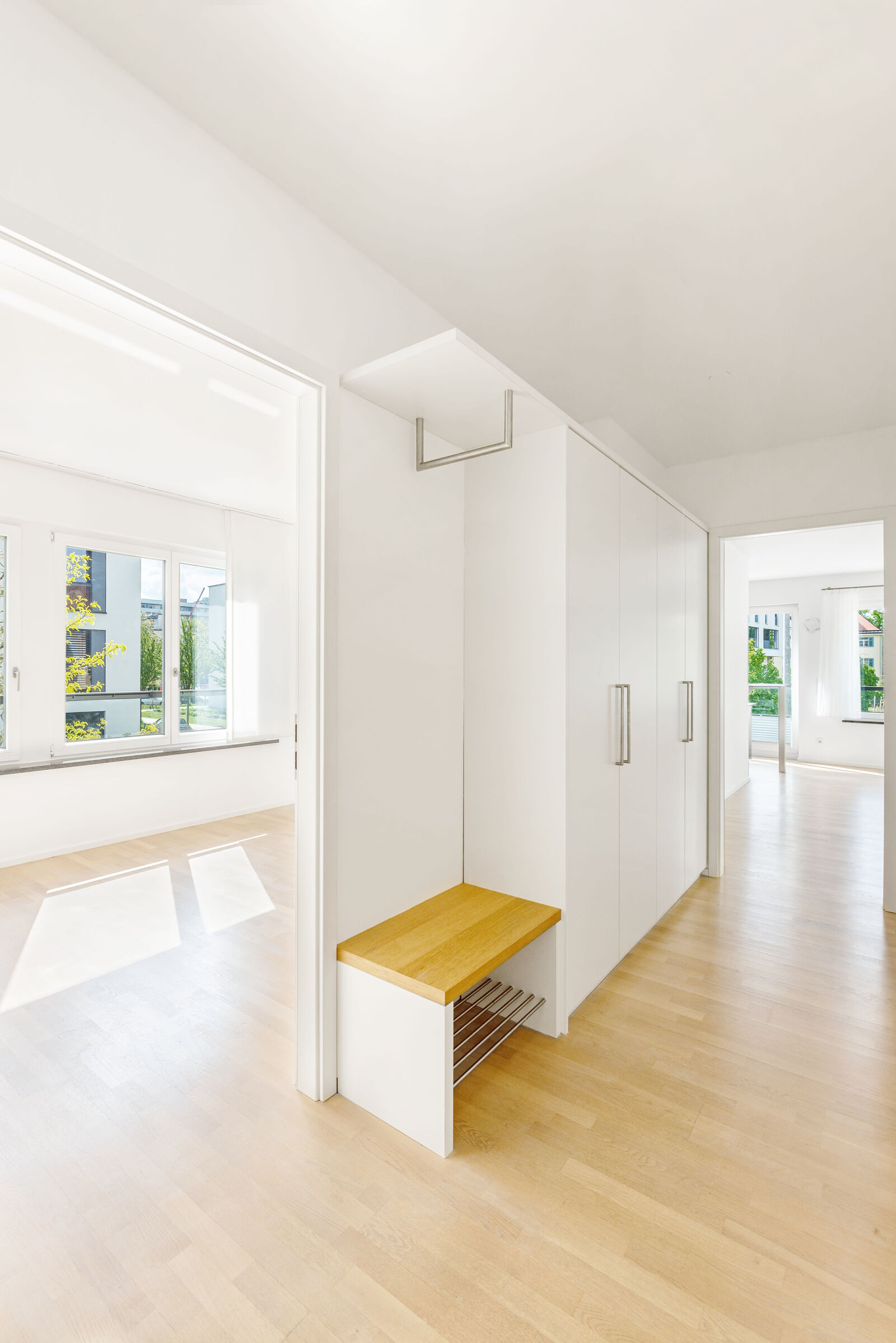 Diele mit Einbauschrank
