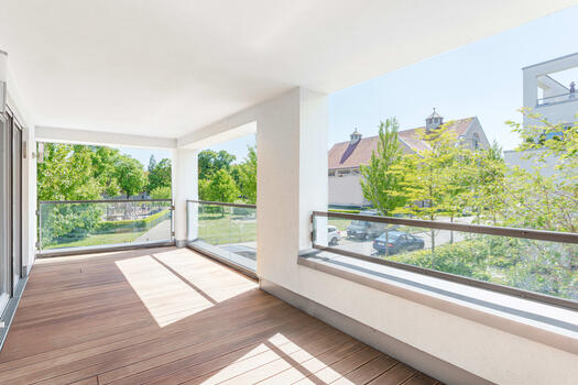 Spacious loggia