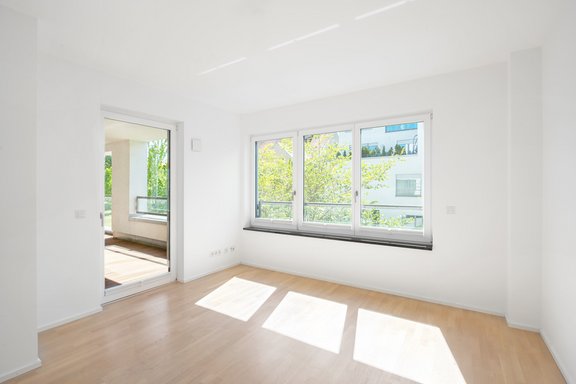 Kinderzimmer mit Loggiazugang