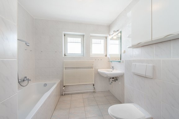 Bathroom with bathtub