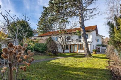Helles Einfamilienhaus mit Blick und Einliegerwohnung