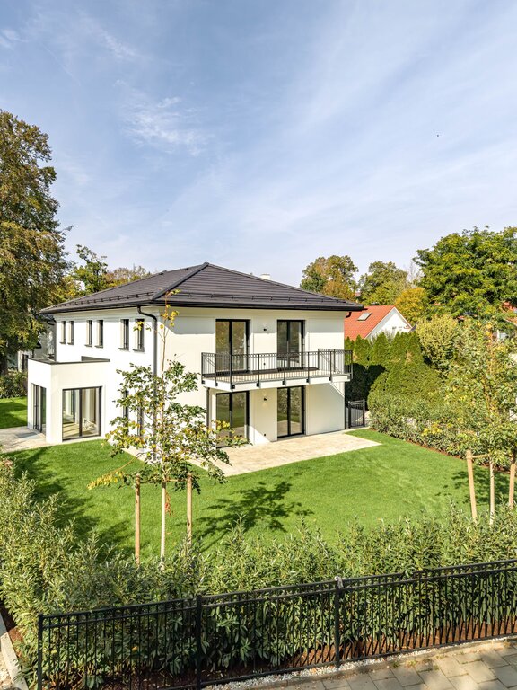 HS 1968 - Haus hoch