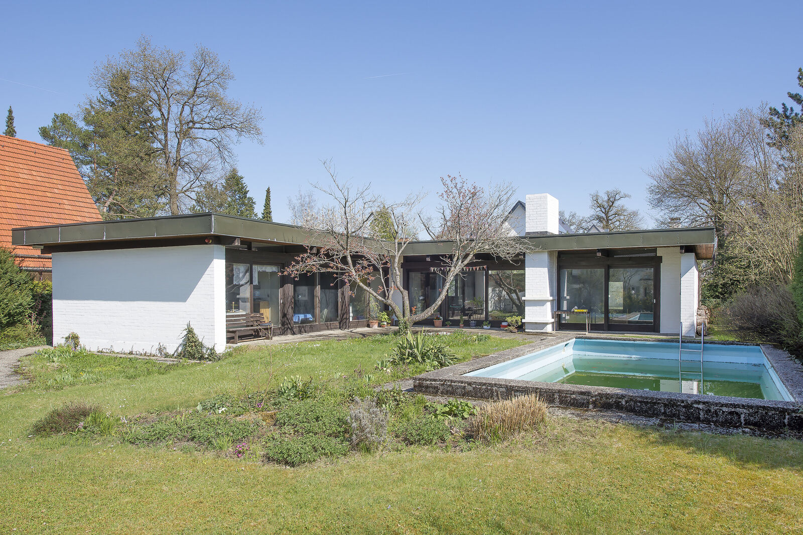Bestandsobjekt mit Pool