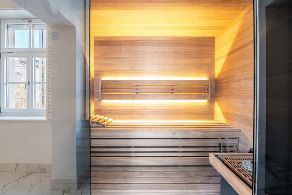 Maßgefertigte finnische Sauna