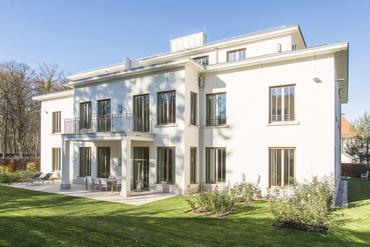 Herrschaftlich Wohnen: 6-Zimmer-Belétage direkt am Nymphenburger Schlosspark