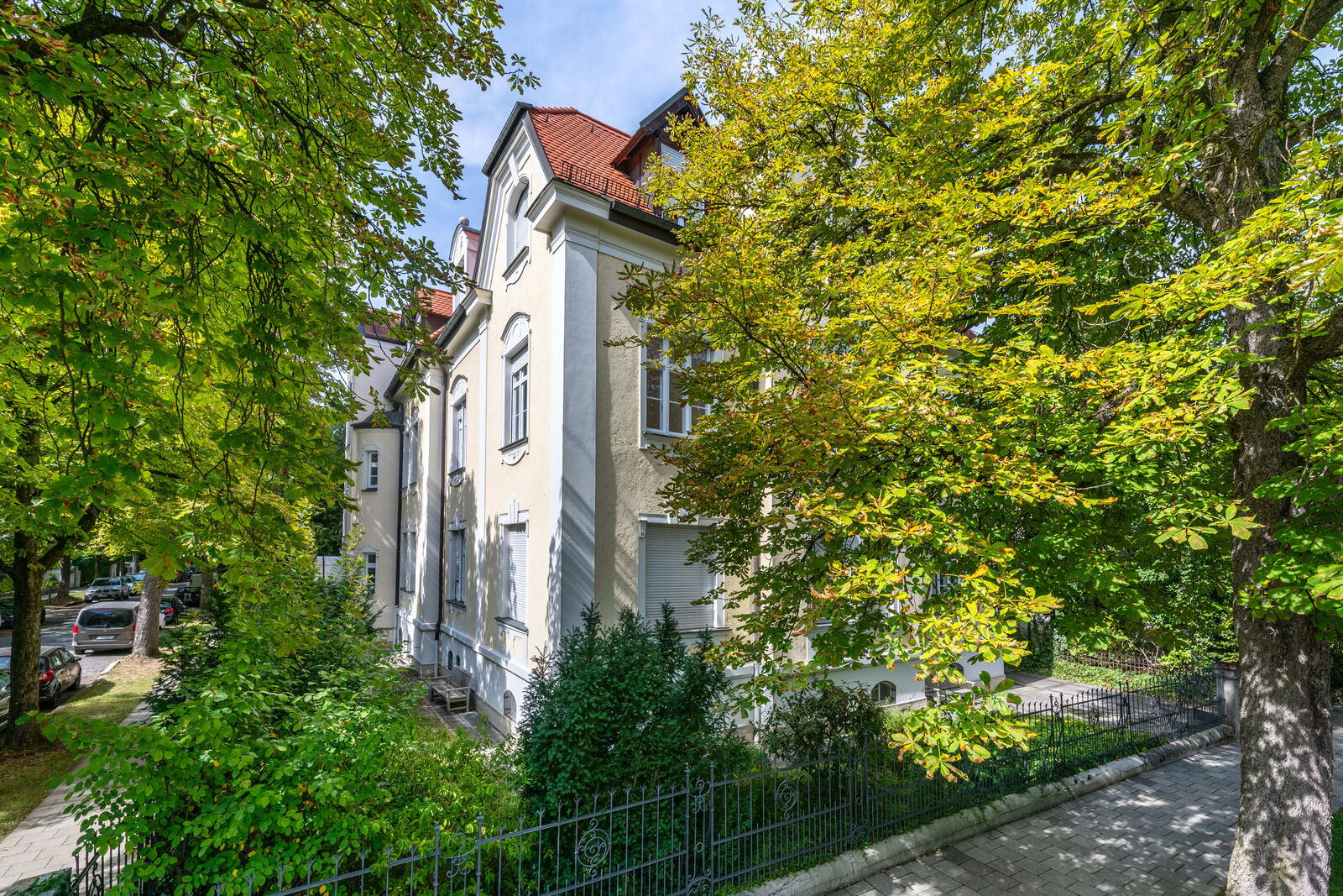 Denkmalgeschütztes Stadtpalais von 1896