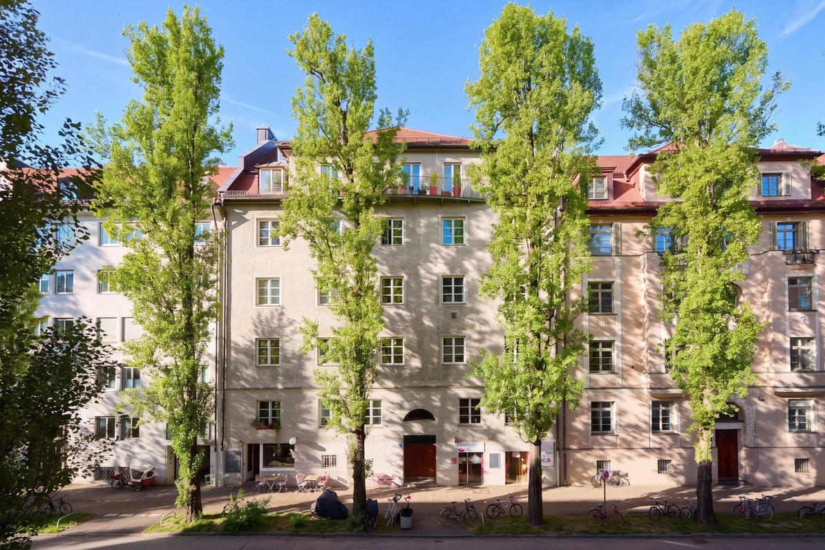 Excellent location near Prinzregentenplatz