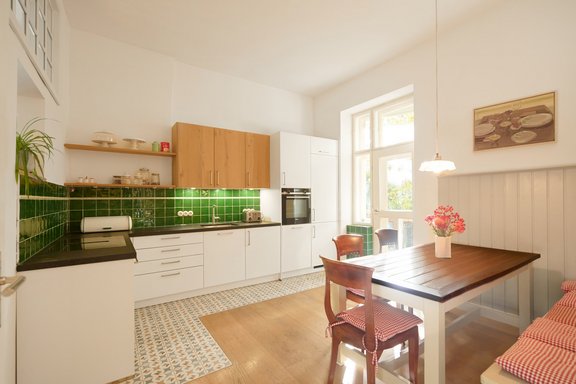 High quality equipped kitchen