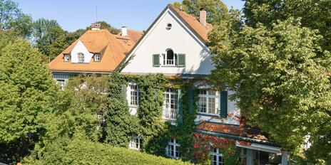 Herrschaftliche Emanuel von Seidl-Villa in Toplage von Bogenhausen