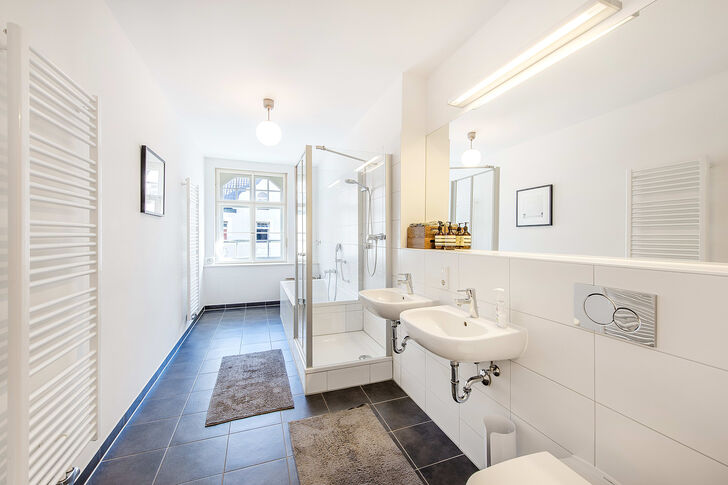 Großzügiges Badezimmer