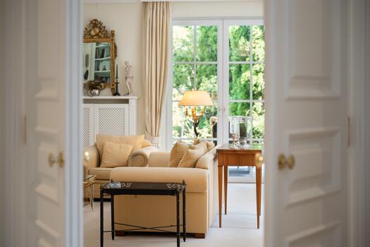 A view of the spacious living area