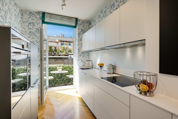 Kitchen with balcony