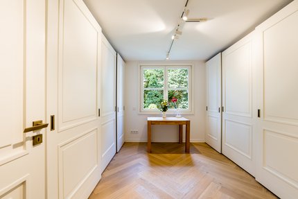 Exklusive, schreinergefertigte Maßeinbauten