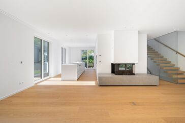 Objektvideo ansehen: Highend - Architektenvilla mit Süd-West Ausrichtung in Toplage Starnbergs (Erstbezug)