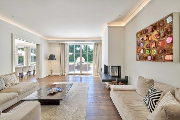 Wohnbereich mit Kamin