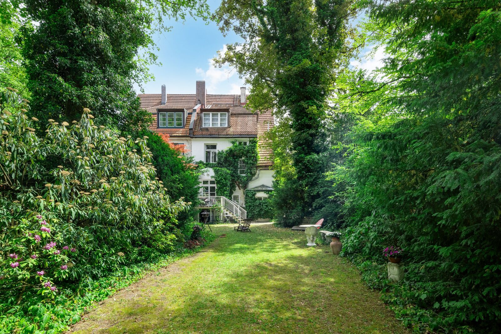 A magnificent, mature garden