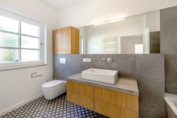 Stilvoll sanierte Bäder