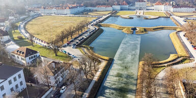 Historic villa with unique panoramic view of Nymphenburg Castle