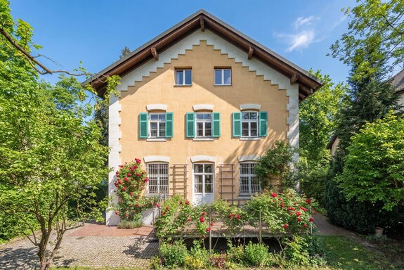 Charmante Landhaus-Architektur