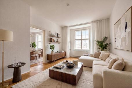 Historic charm: Stylish apartment in an older building with a flexible floor plan