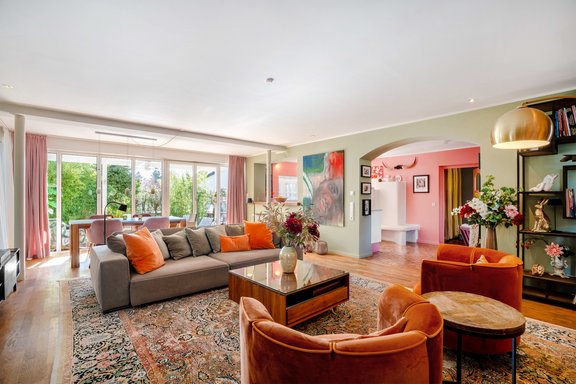 Cozy family meeting place