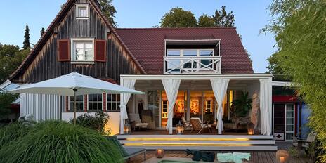 Historisches Juwel von 1913 an der Blutenburg mit Pool und Atelierhaus