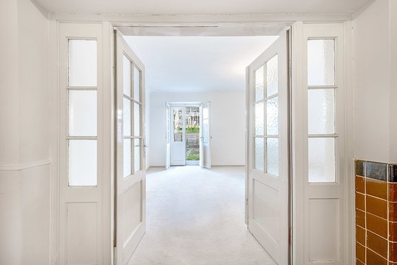 Wohnbereich mit Gartenzugang