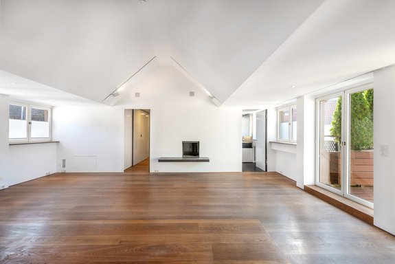 Offener Kamin und Dachterrasse