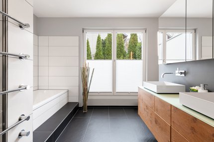 Tageslicht-Masterbad en suite