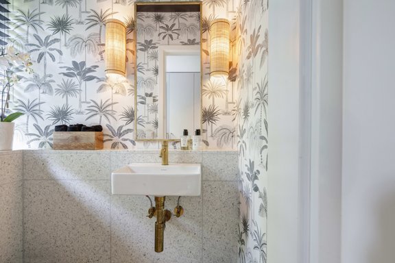 Stylisches Gäste-WC