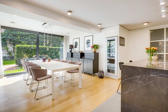 Stilvolles Ambiente in Toplage