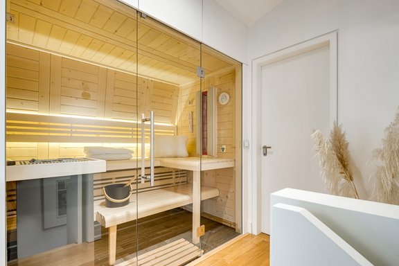 Finnische/Dampfdusche im OG
