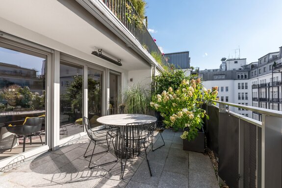 Dachterrasse in Westausrichtung