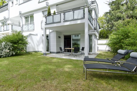 Terrace with south garden