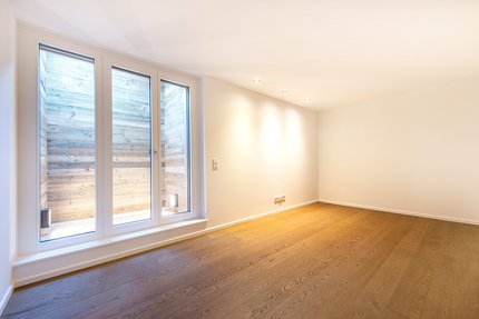 Daylit wellness and hobby room