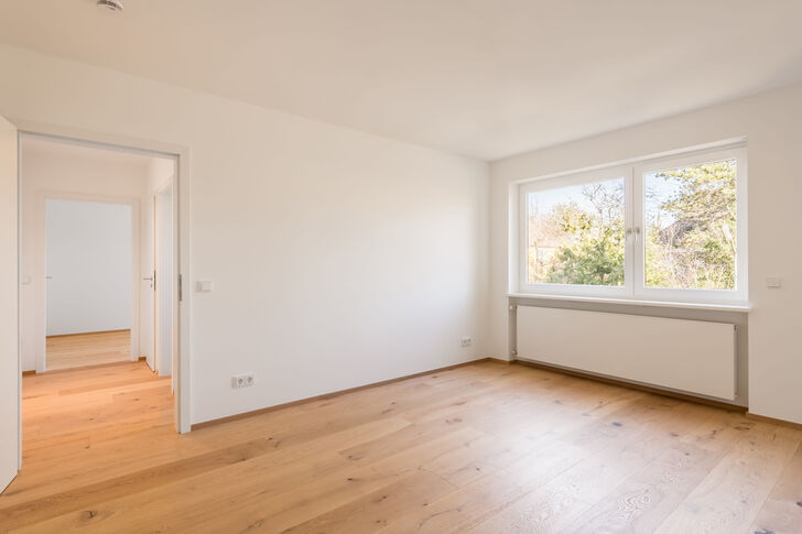 Geräumiges Schlafzimmer