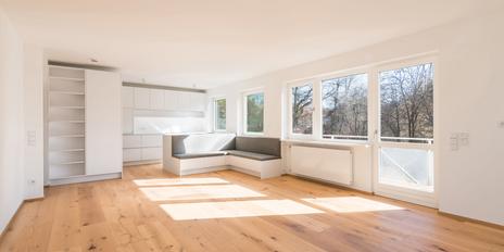 Hochwertig modernisierte 3-Zimmer-Wohnung mit Südbalkon in ruhiger Spitzenlage