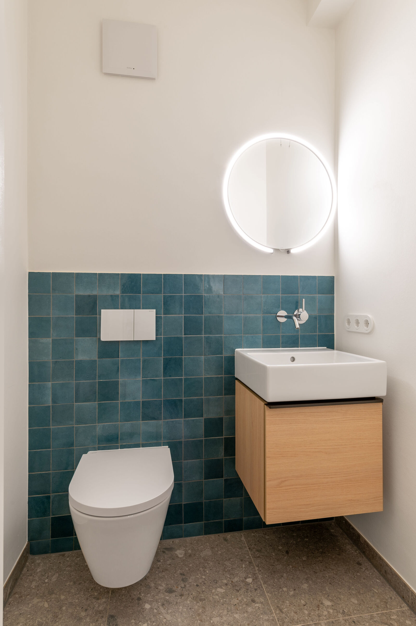 WC